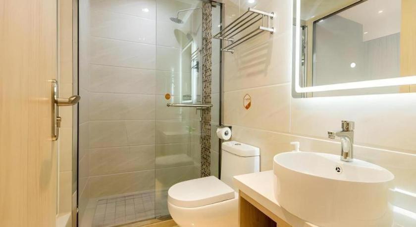 Hotel Shell Yangpu District Pingliang Road Binjiang 2*
